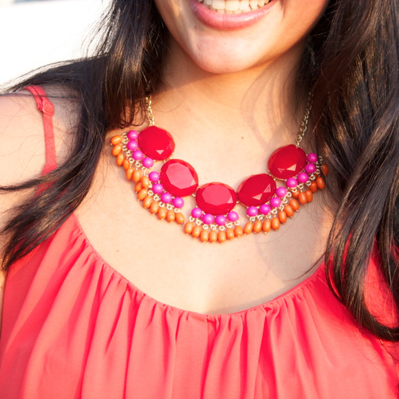 Red Circle Bib Necklace — Everly and Ace - Picture 3 of 4